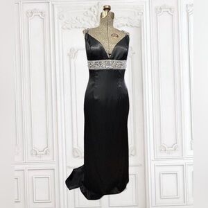 Elegant Black Evening Gown with Silver Rhinestone Accents